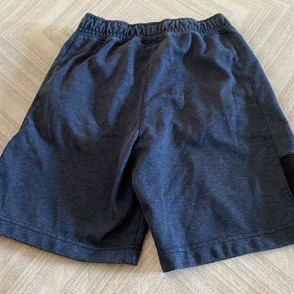 Nike Boys Blue Athletic Shorts - Picture 6 of 6